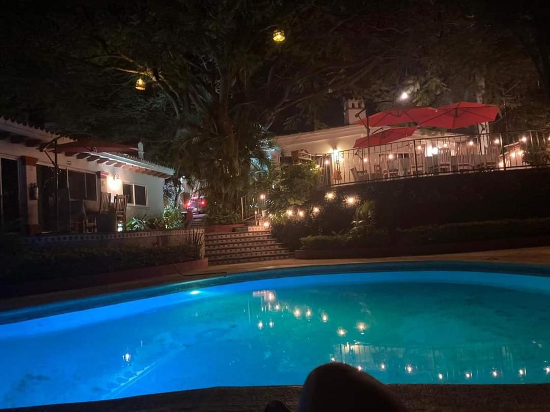 Hotel Maria Emilia Cuernavaca Amatitlán Exterior photo